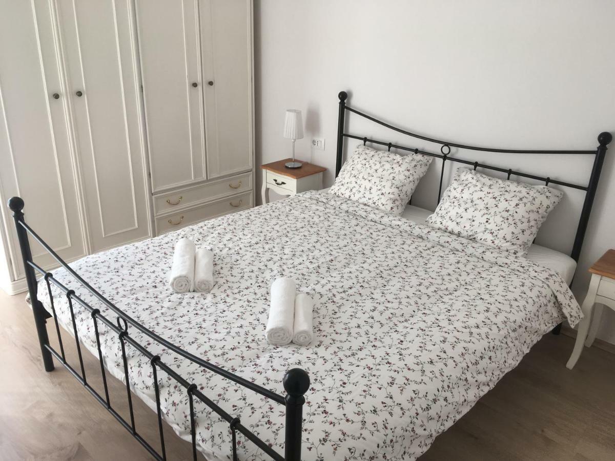 Apartment Vuk Pula Zewnętrze zdjęcie