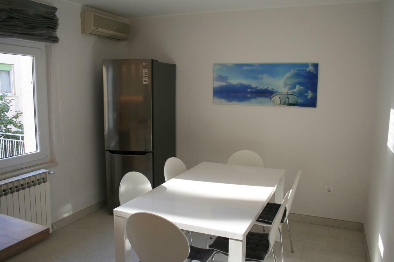 Apartment Vuk Pula Zewnętrze zdjęcie