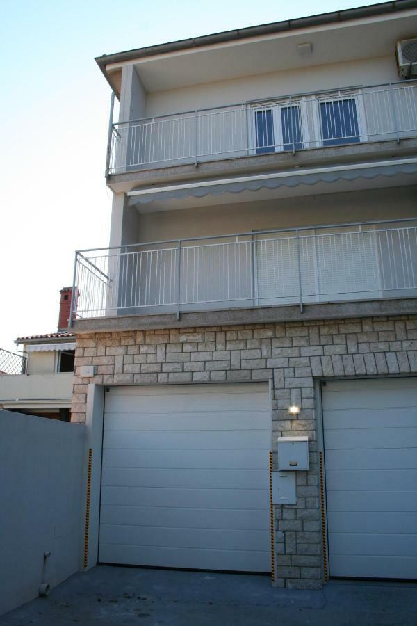 Apartment Vuk Pula Zewnętrze zdjęcie