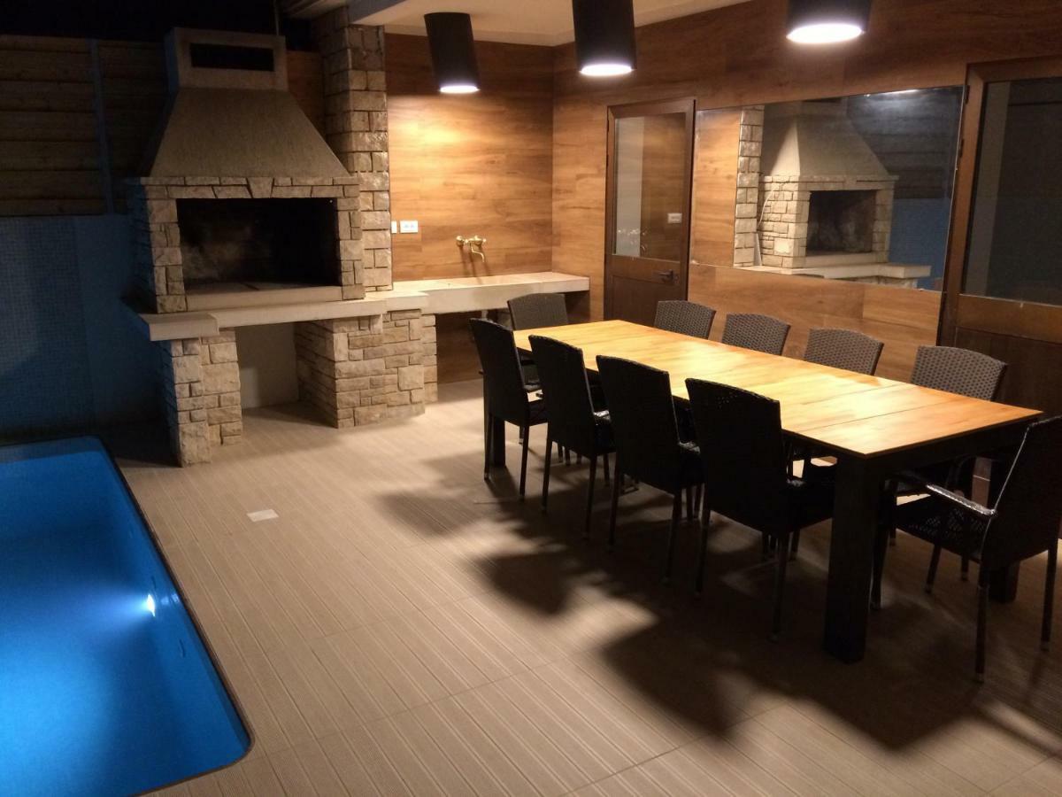 Apartment Vuk Pula Zewnętrze zdjęcie